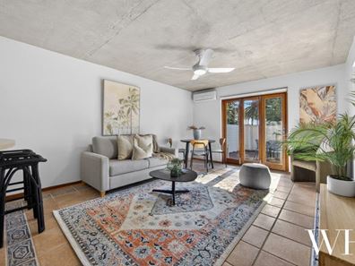 2/4 Swanbourne Street, Fremantle WA 6160