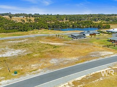 52 Menegola Drive, Warrenup WA 6330