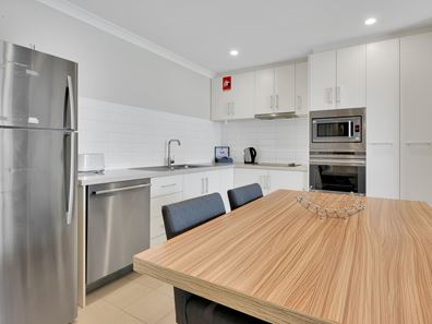 12/219 Foreshore Drive, Geraldton WA 6530