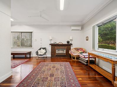 23 Wichmann Road, Attadale WA 6156