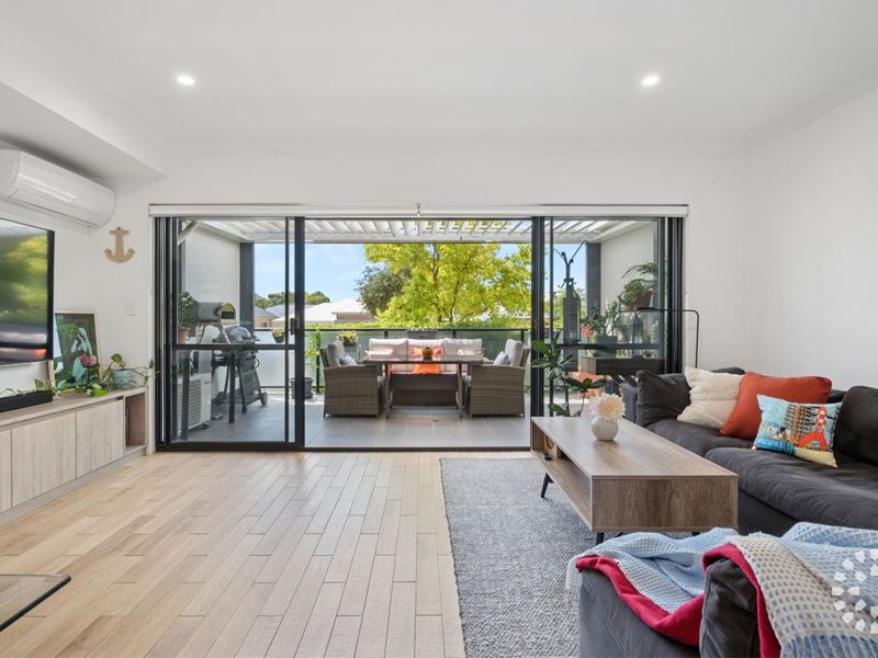 3/155 Holland Street, Fremantle