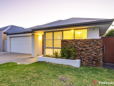 18 Monceau Meander, Landsdale WA 6065