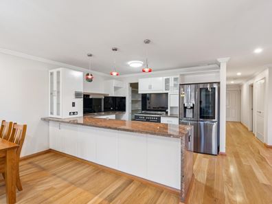 8/2 Station Road, Margaret River WA 6285