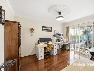 34 George Avenue, Brunswick WA 6224