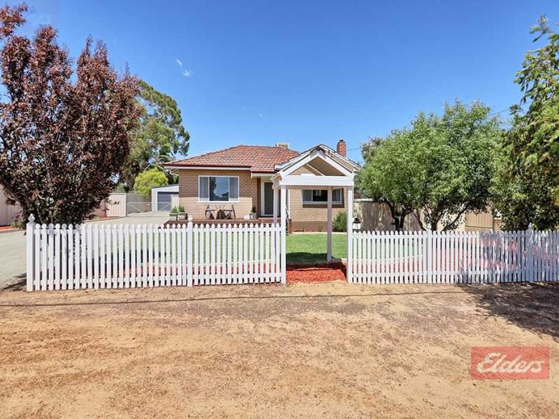 16 Fox  Street, Narrogin
