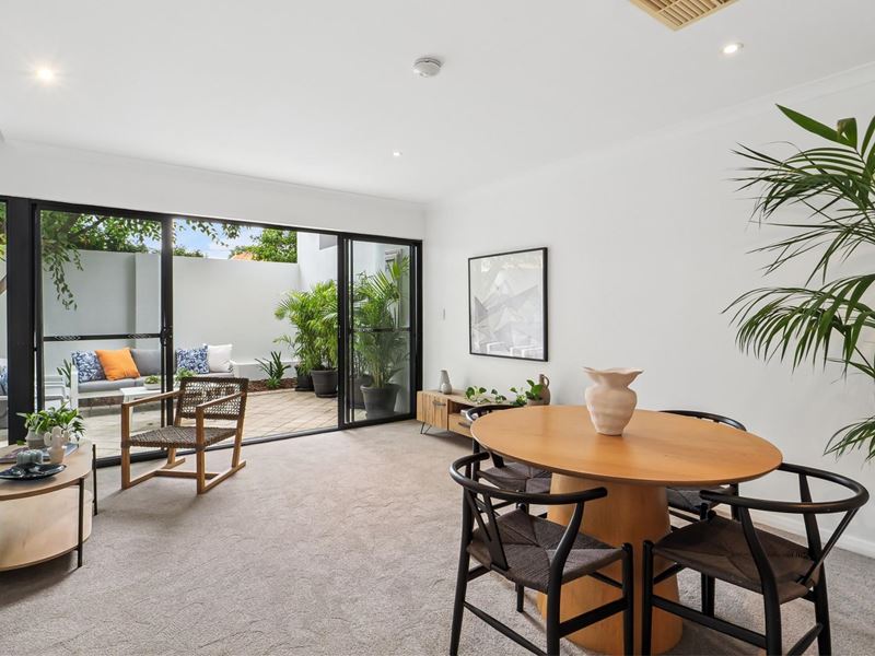 4/318 Oxford Street, Leederville