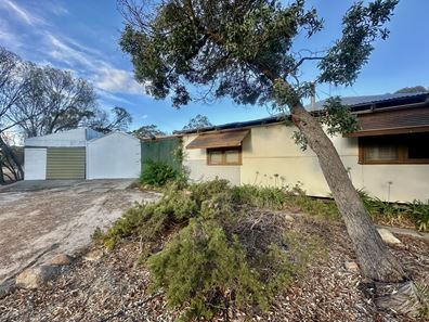 24 Lathom Street, Broomehill Village WA 6318