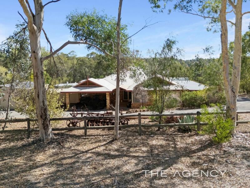 33 Brompton Heights, Gidgegannup WA 6083