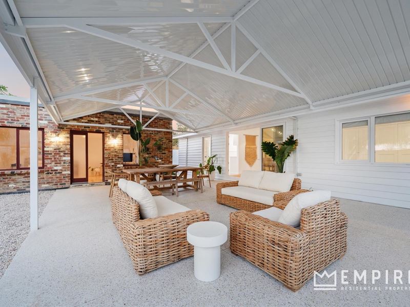 173 Fawcett Road, Lake Coogee WA 6166