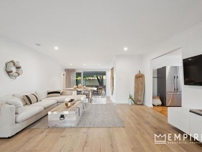 173 Fawcett Road, Lake Coogee WA 6166