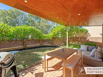11A Clifton Street, Scarborough WA 6019