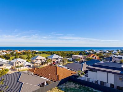 24 Seaview  Place, Wannanup WA 6210