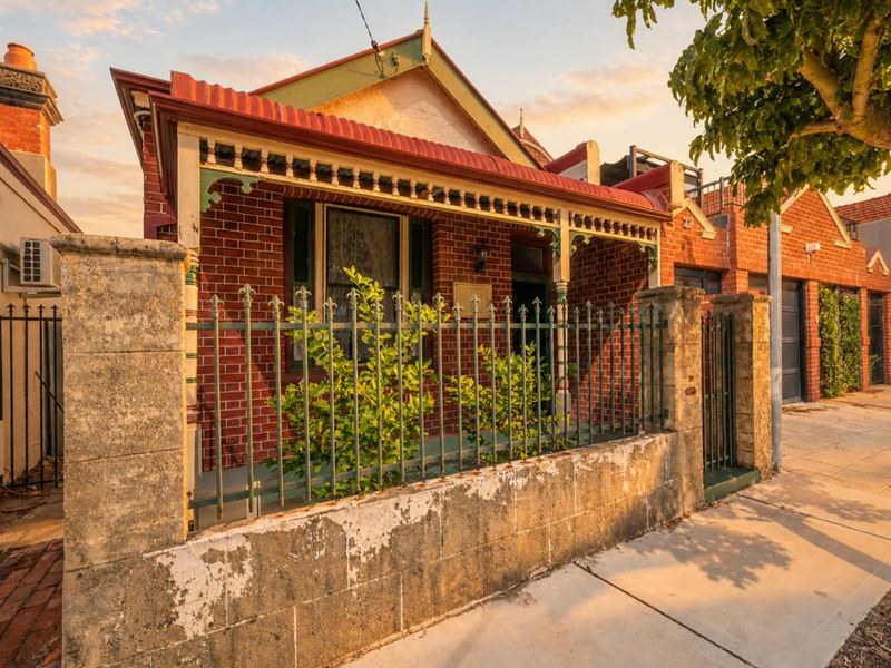 24 Wade Street, Perth