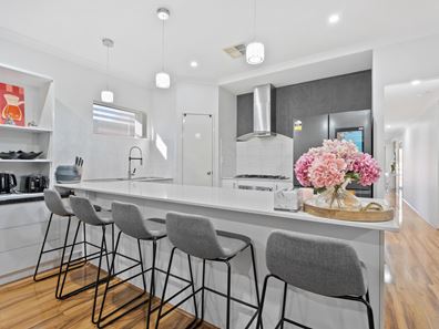 49 Templetonia Rise, Lake Coogee WA 6166