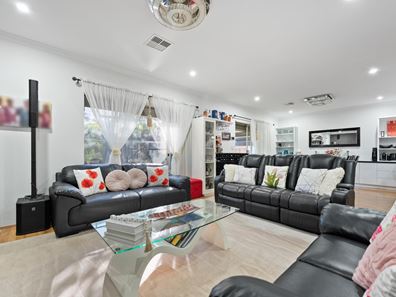 49 Templetonia Rise, Lake Coogee WA 6166