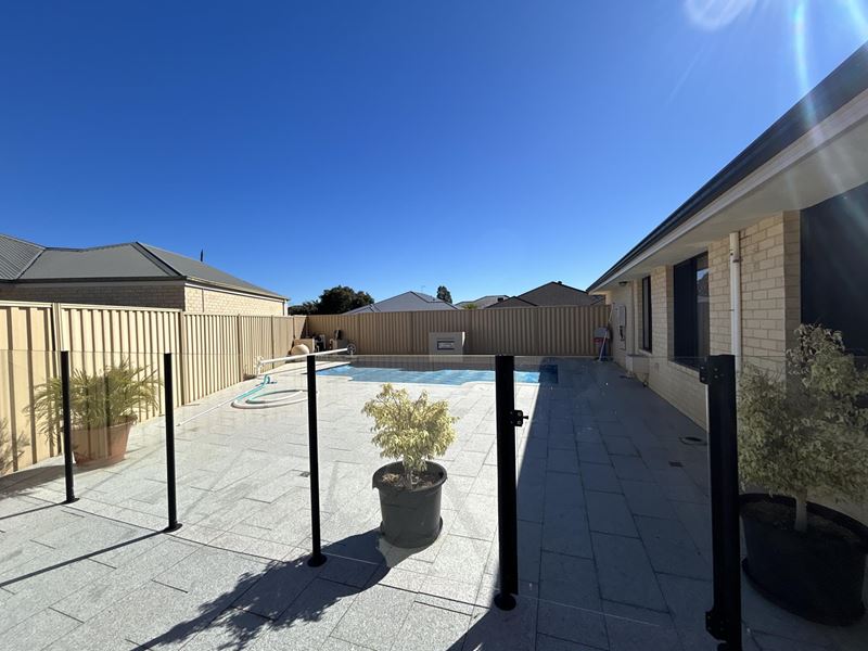 9 Pomera Drive, Byford