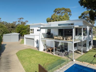 8 Hillway Street, Dawesville WA 6211