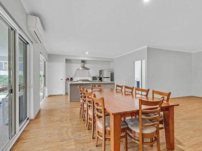 29 Sanctuary Circle, Cowaramup WA 6284