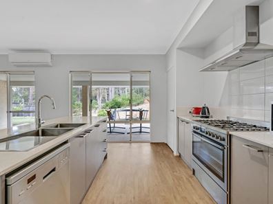 29 Sanctuary Circle, Cowaramup WA 6284