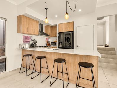 16B Bromley Street, Embleton WA 6062