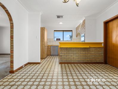 4 Steinbeck Place, Spearwood WA 6163