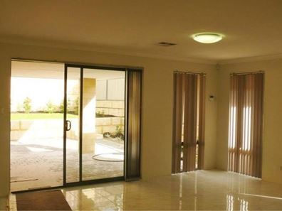 17 Tranquility Cr, Aveley WA 6069