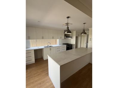 5 Wanari Way, Karlkurla WA 6430