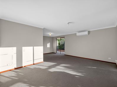 30 Emperor Avenue, Beldon WA 6027