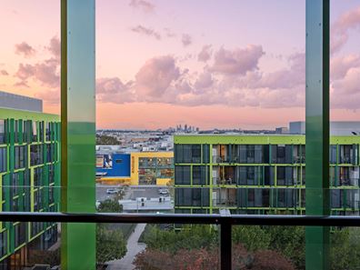 712/8 Tassels Place, Innaloo WA 6018