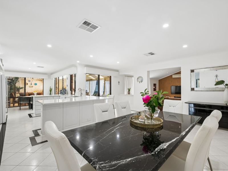 44 Hopkins Way, Spearwood