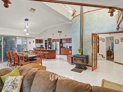 9 Carpenter Terrace, Australind WA 6233