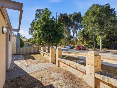 429 Lambeth Circle, Wellard WA 6170