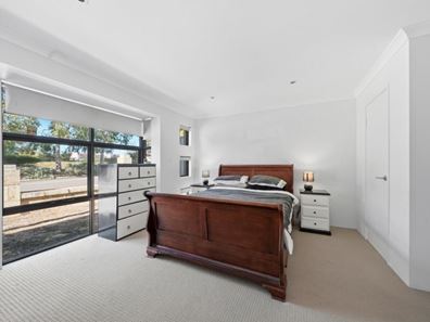 429 Lambeth Circle, Wellard WA 6170