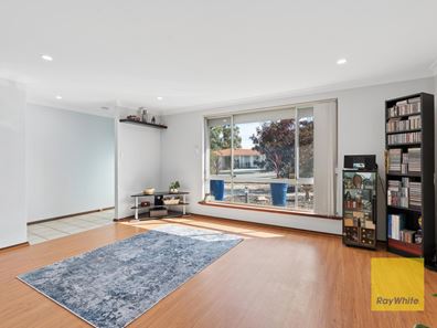 46 Akebia Way, Forrestfield WA 6058