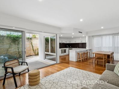 14C Mertz Court, Hillarys WA 6025