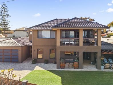 4 Bennett Road, Quinns Rocks WA 6030