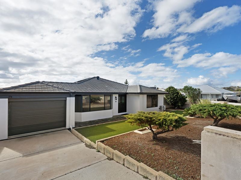 1 Seahorse Loop, Port Denison WA 6525