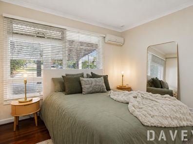 9 Wandoo Road, Duncraig WA 6023