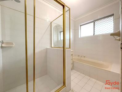 25 Okehampton Road, Warnbro WA 6169