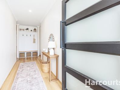 19 Eminence Street, Sinagra WA 6065