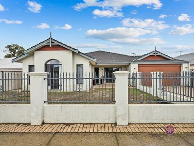 22 Campaspe Drive, Success WA 6164