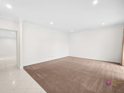 22 Campaspe Drive, Success WA 6164