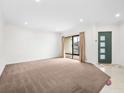 22 Campaspe Drive, Success WA 6164