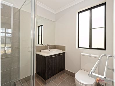 8 Claremont Street, Baldivis WA 6171