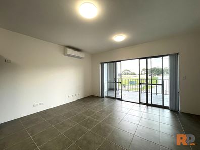 208/28 Fomiatti Street, Ashby WA 6065