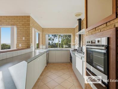 19 Stephens Street, Bridgetown WA 6255