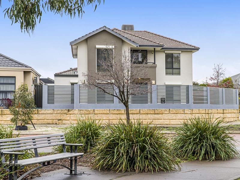 30 Wistful Parade, Aveley