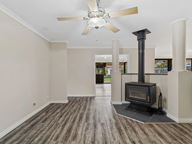 113 Midsummer Circle, Pinjarra WA 6208