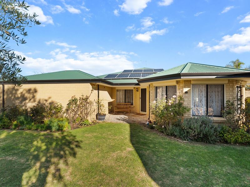 68 Montoro Drive, Port Kennedy