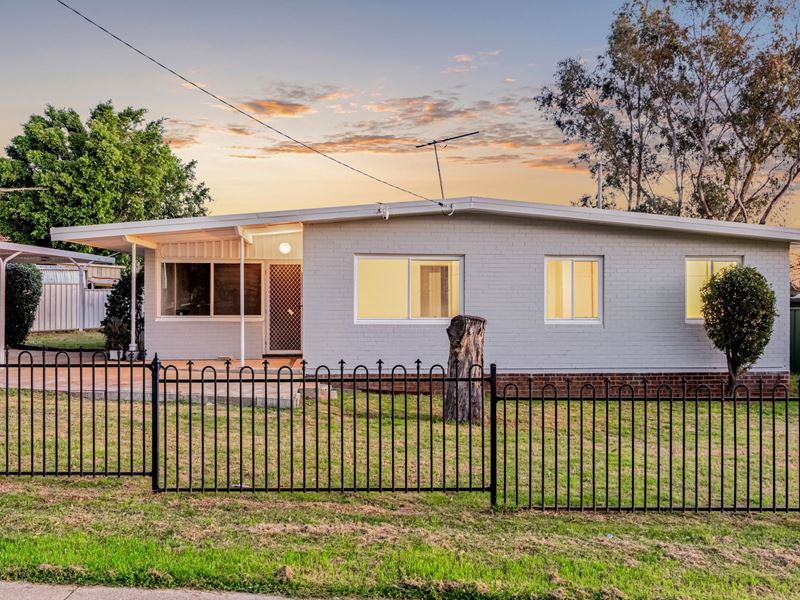74 Jinda Road, Koongamia WA 6056